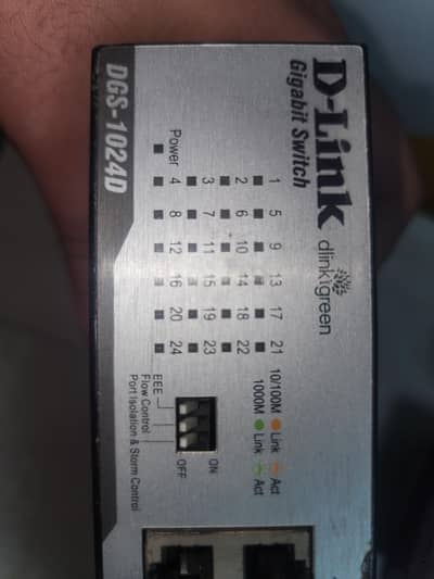 D-Link DGS-1024D 24-port Gigabit Network Switch - Used ( 2 units )