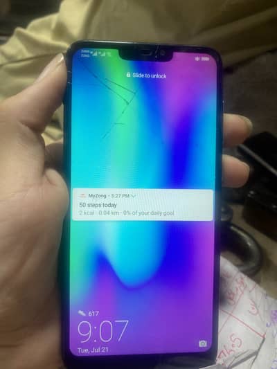 Huwaei Honor 8C