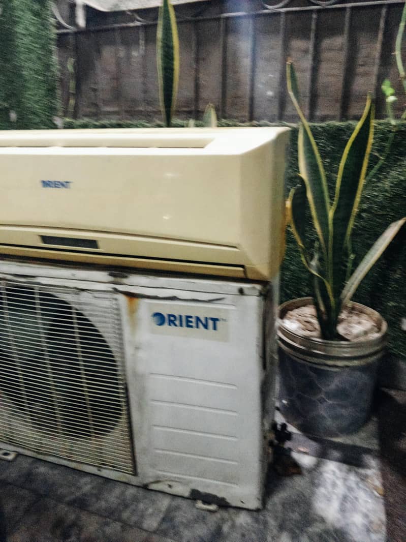 orient ac 4
