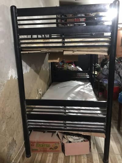Double bed 