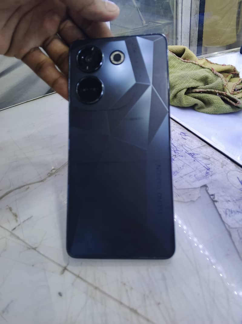 Tecno CAMON 20 1