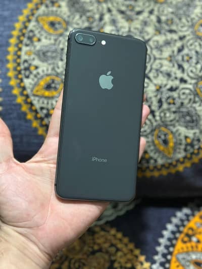 Apple iPhone 8 Plus pta approve 64gb