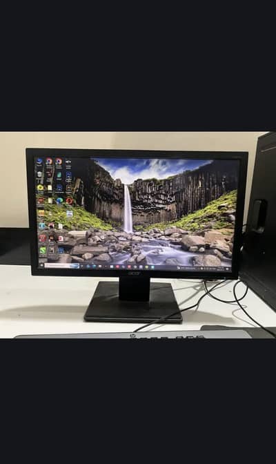 Full Computer PC FOR SALE HP PC PLUS LCD +TABLE +CHAIR