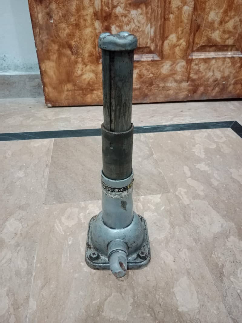 Car Jack 5