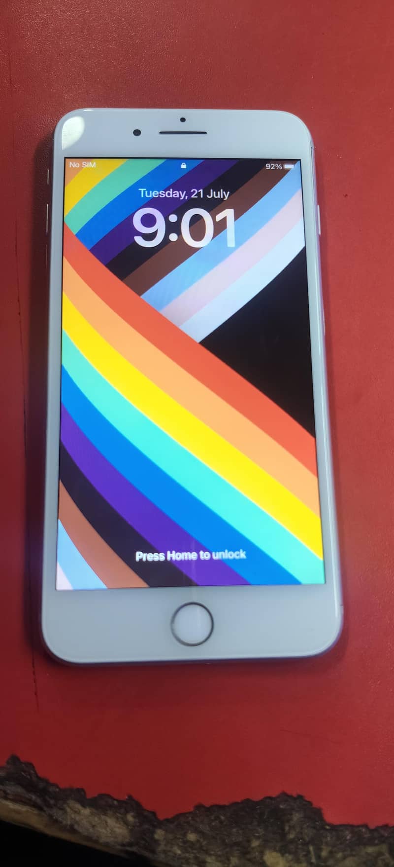 Apple iPhone 8 Plus 3