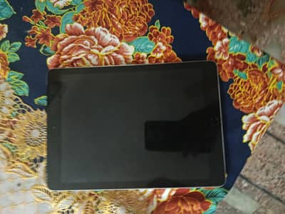 Ipad 6generation 32gb urgent sell
