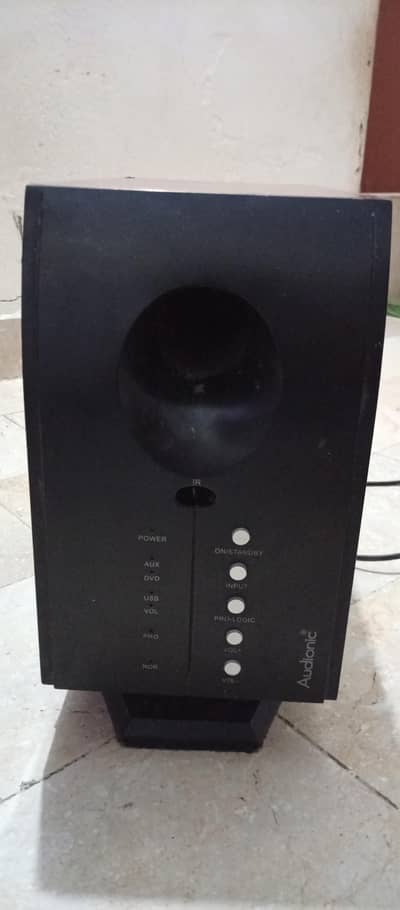 speaker audionic pace 3