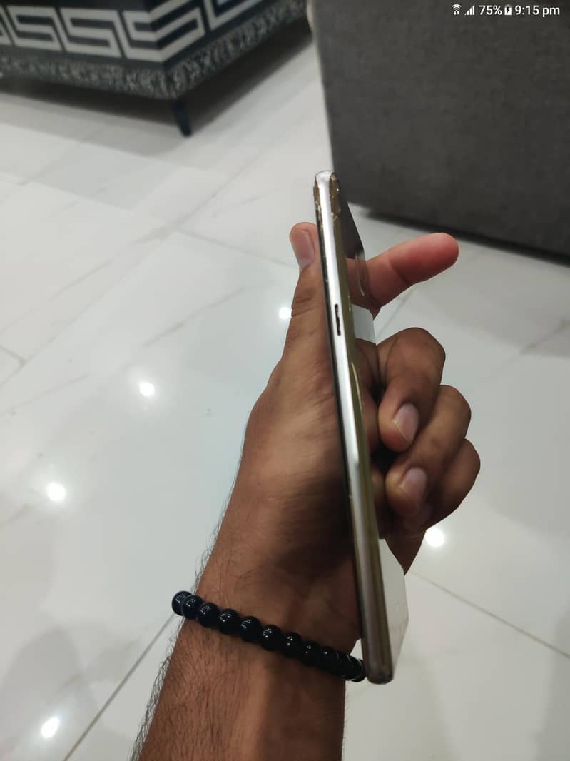 Samsung Mobile Note FE 5