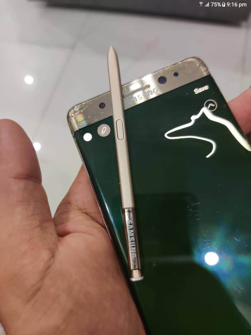 Samsung Mobile Note FE 10