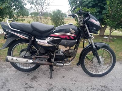 Honda pridor 100