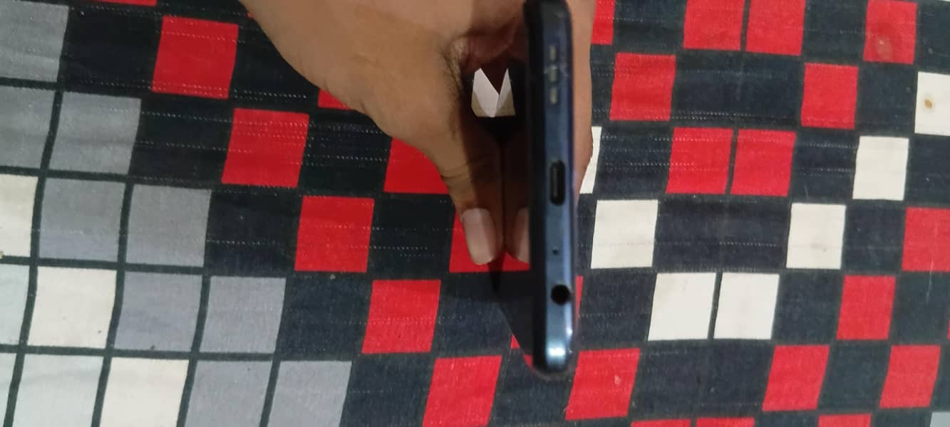 Tecno Camon 18t 3