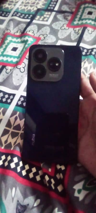 Zte nubia V60 Design