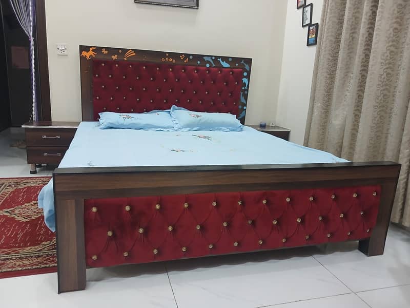 medium size  bed 1