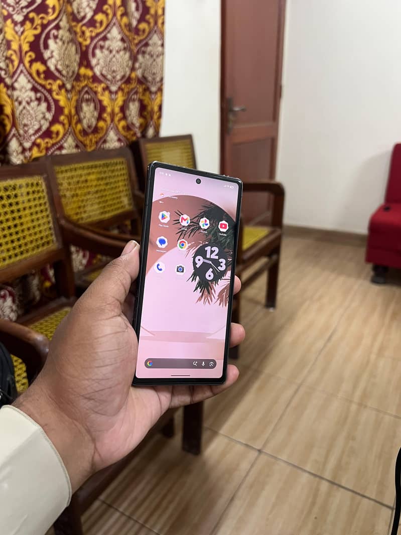 Google Pixel 7a 1