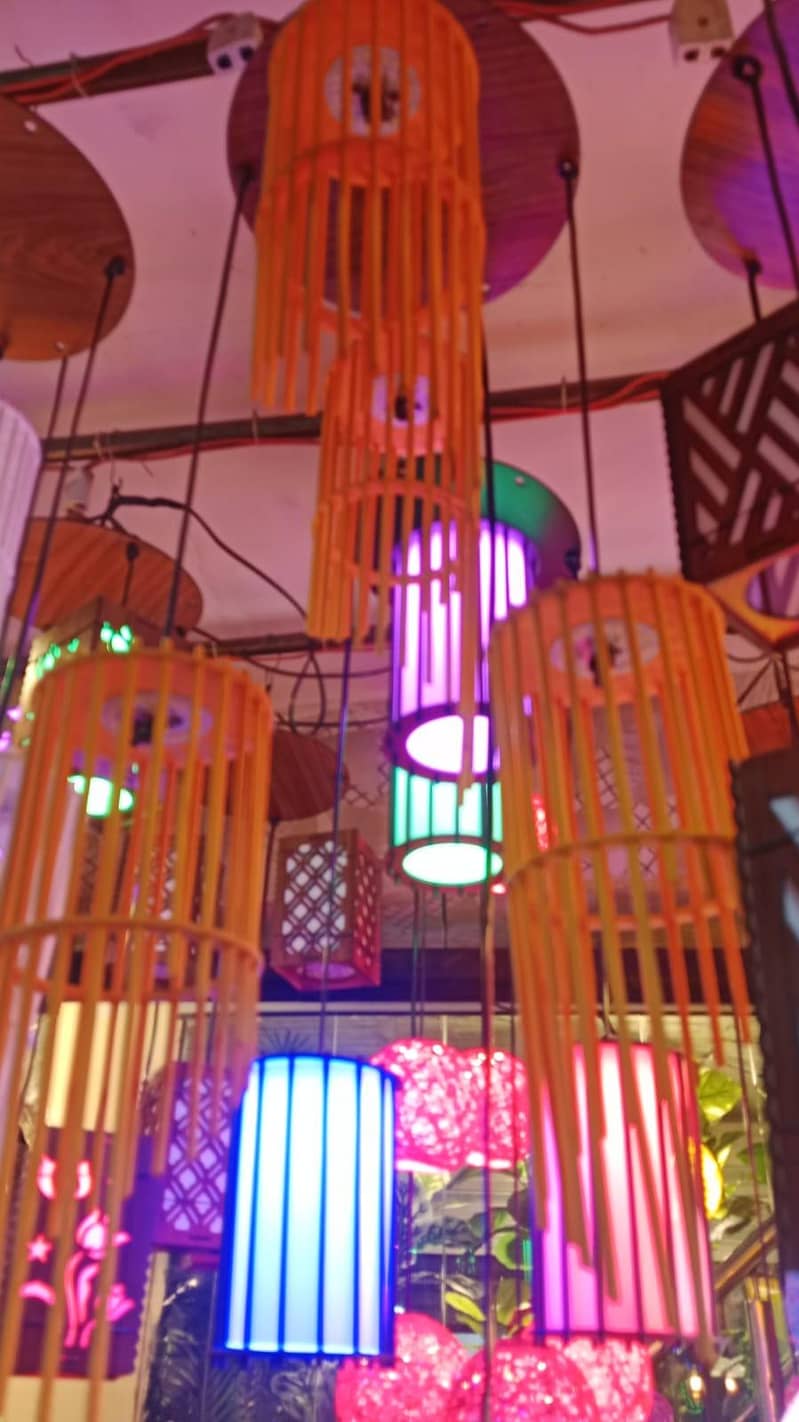 light 8