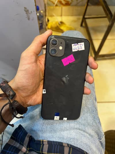 Apple iPhone 11 best condition for sale
