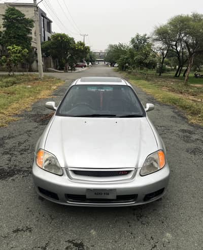 Honda Civic VTi Oriel 2000