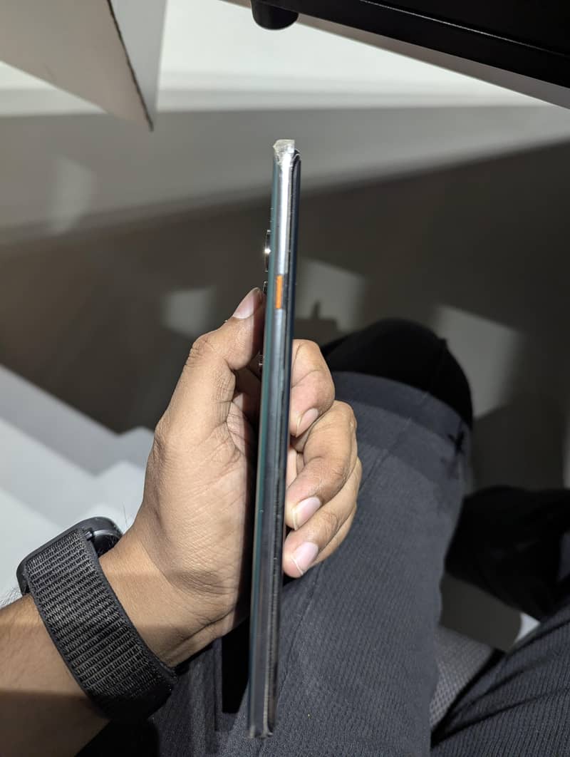 Tecno CAMON 40 Pro 2