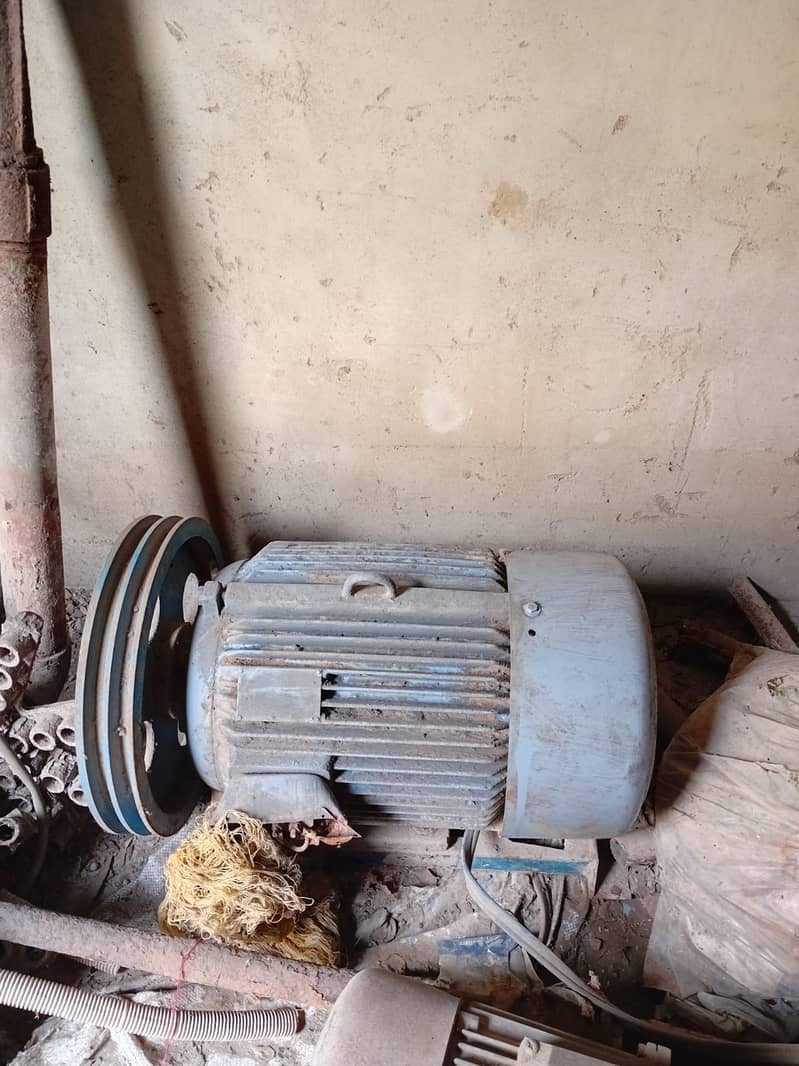 Atta Chakki / Flour Grinder/Cutter 3