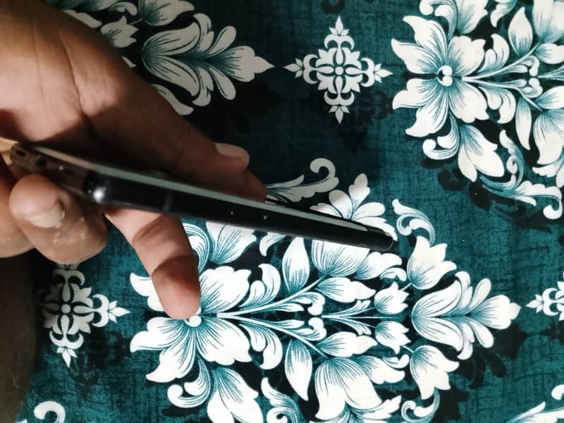 Google Pixel 6a 4