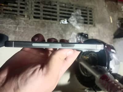 Apple iPhone 15 Pro