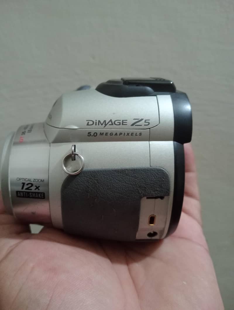 imported camera 7