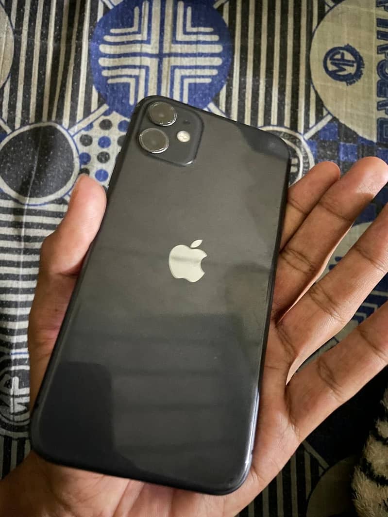 iPhone 11 2