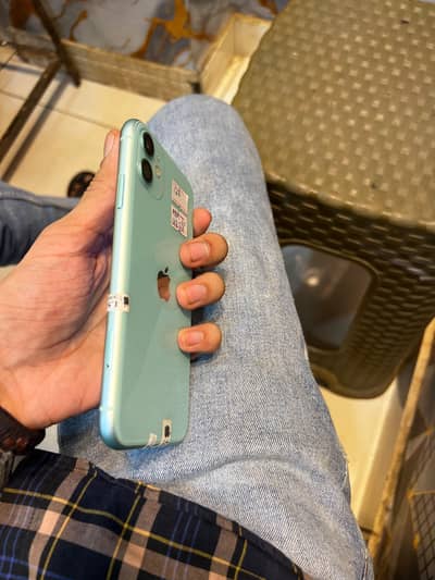 Apple iPhone 11 non pta lite blue colour