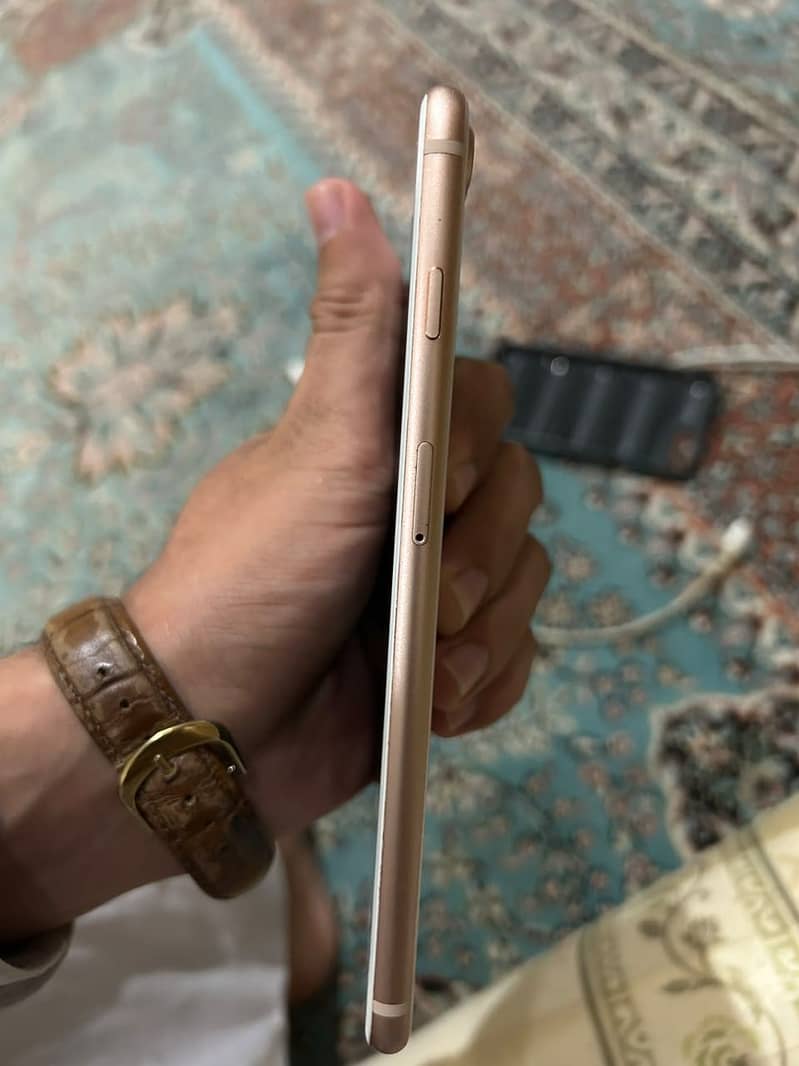 Iphoen 8 plus 3