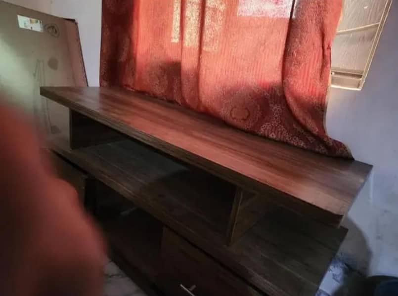 TV Table 1