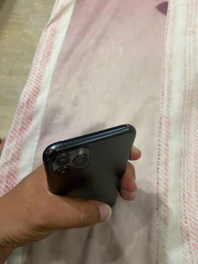 Apple iPhone 11 Pro. 03094481099