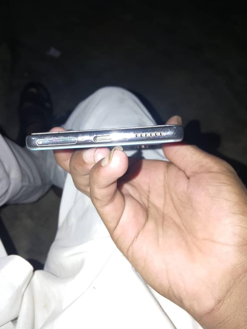 Tecno CAMON 40 0