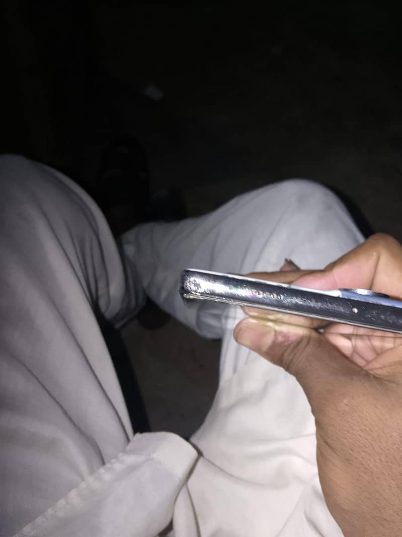 Tecno CAMON 40 1