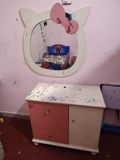 girl bed