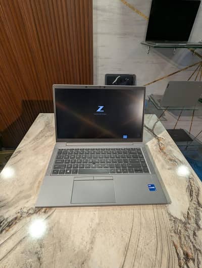 HP ZBook Firefly 14 G7 | i7 10th Gen | Touch | 8GB/256GB