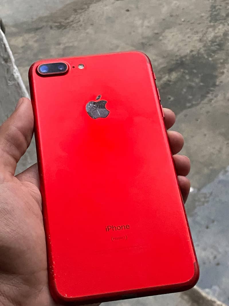 Apple iPhone 7 Plus 1