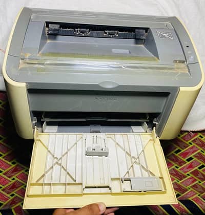 Canon printer LBP3000 urgent for sale working 100%