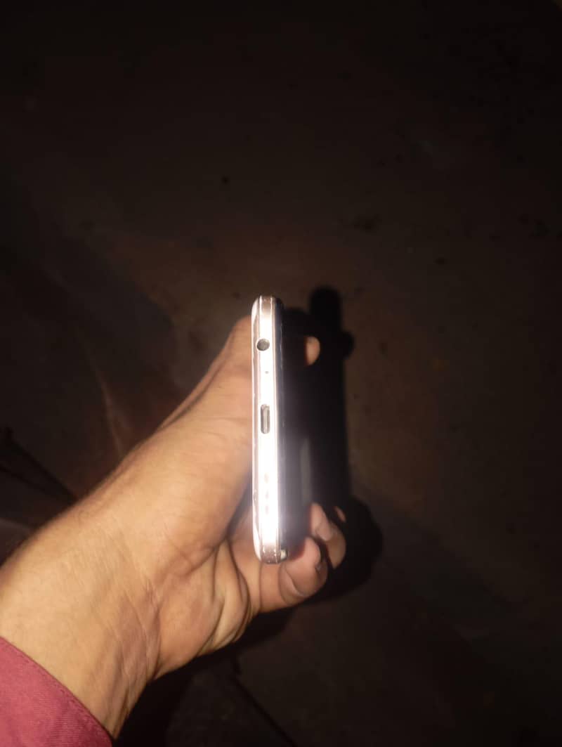 Tecno CAMON 18T 2