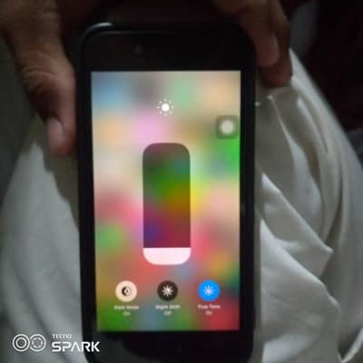 Apple iPhone 8