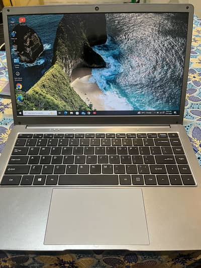 QCT college  laptop with original box