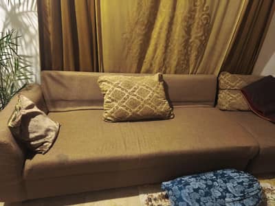 L shape sofa but 4 seates only