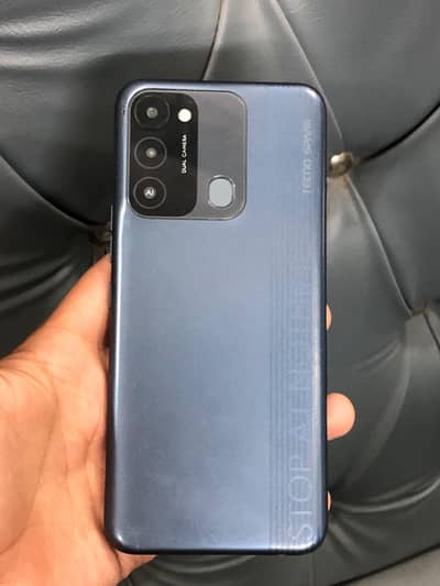 Tecno Spark 8C