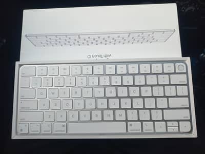 apple keyboard magic with touch id