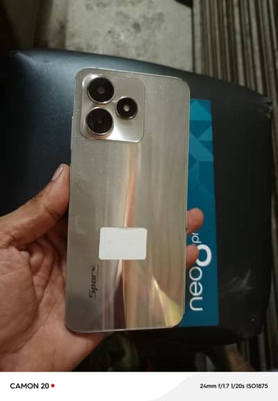 sparx neo 8 pro with box official