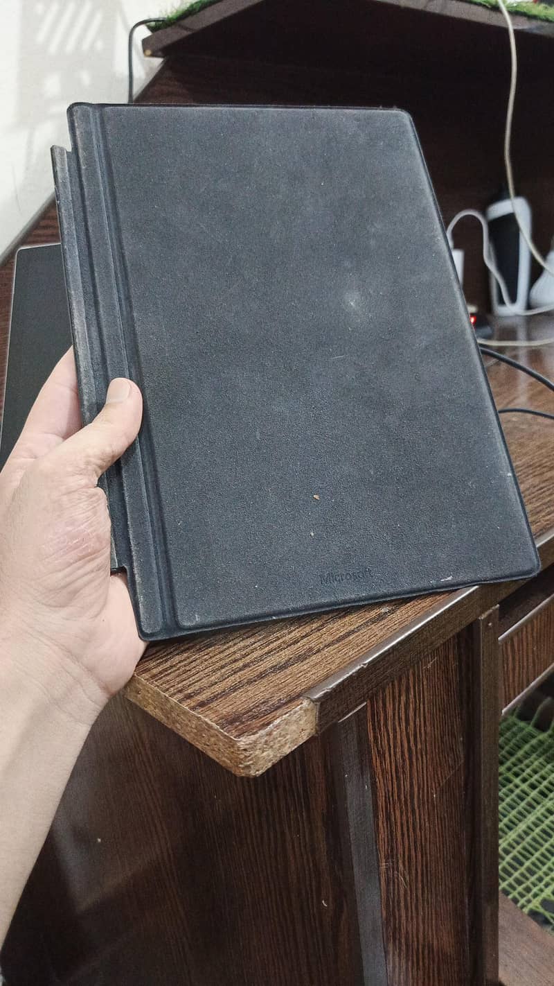 Microsoft Surface Pro 7 4