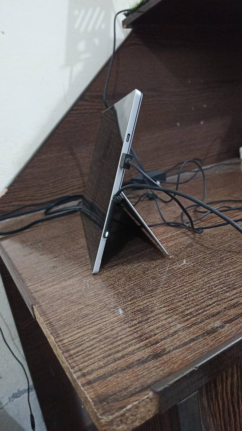 Microsoft Surface Pro 7 10