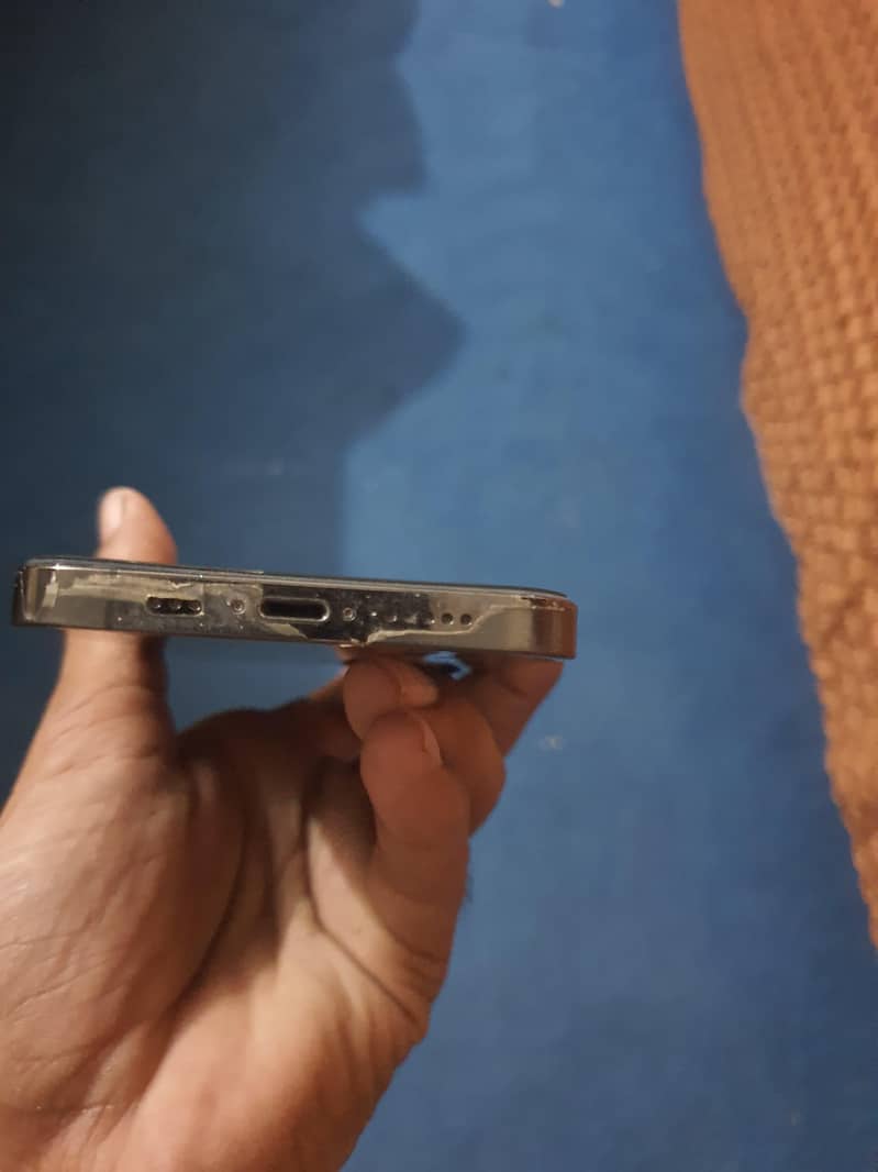 Apple iPhone 12 Pro 0