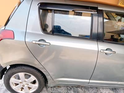 Suzuki Swift 2012