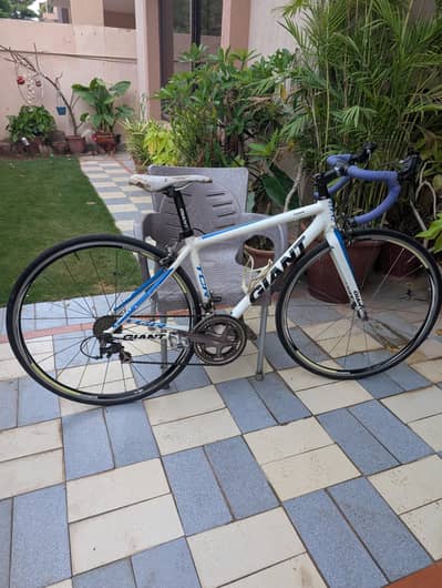 GIANT TCR with Shimano 105