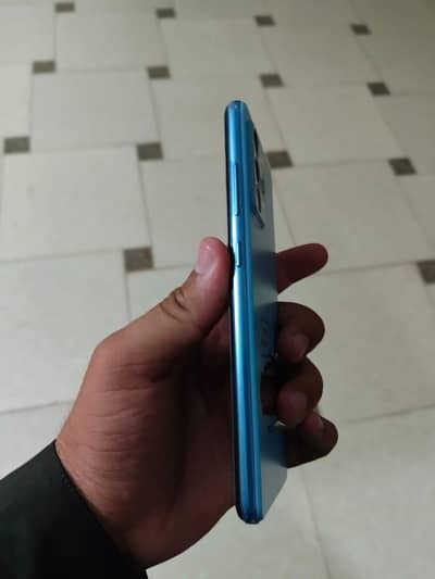 Samsung Mobile A52